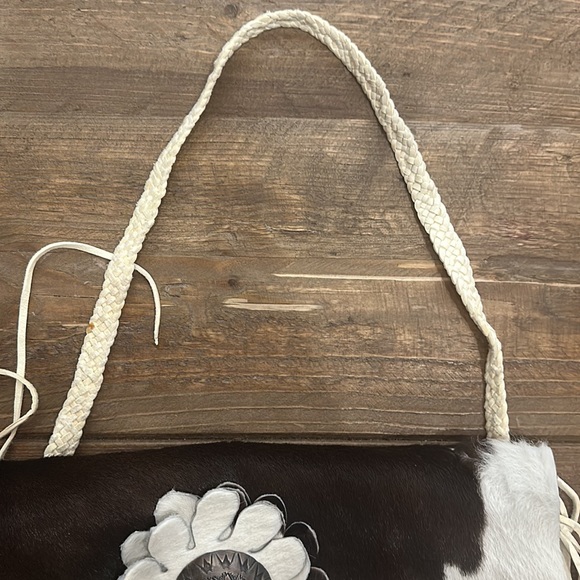 Shelly Litvak Rare cowhide shoulder bag original silver and turquoise detail - Picture 3 of 10